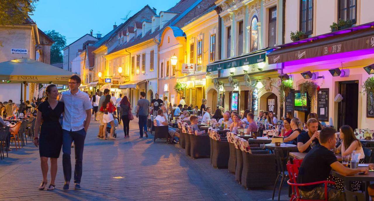 Stross Apartments Загреб Екстериор снимка