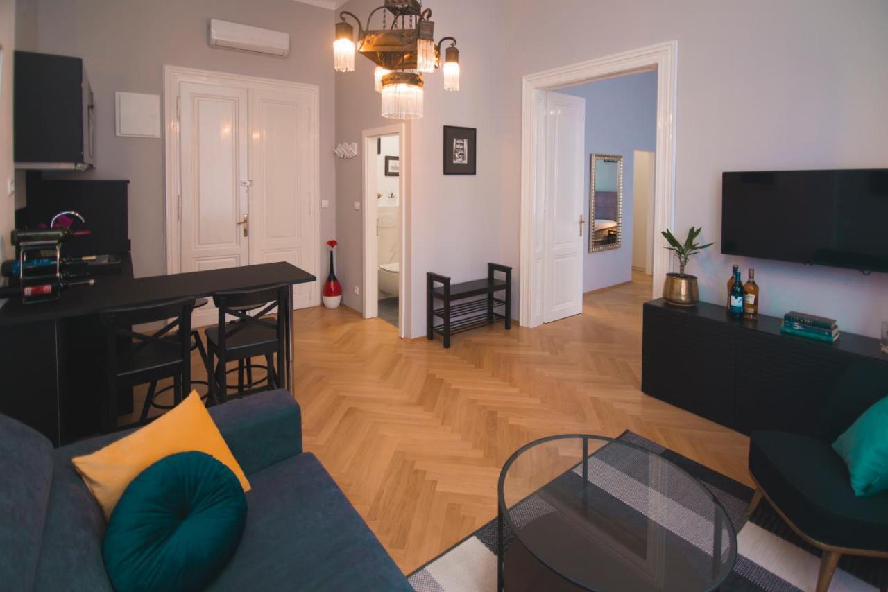 Stross Apartments Загреб Екстериор снимка