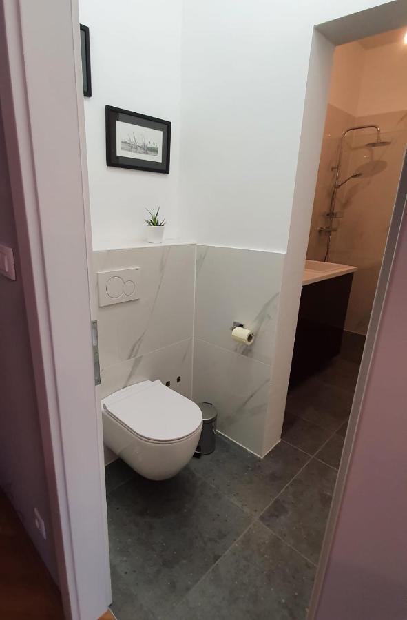 Stross Apartments Загреб Екстериор снимка